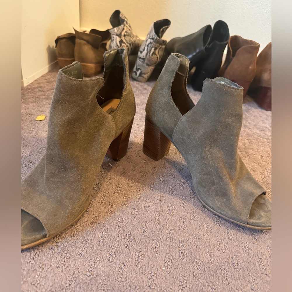 Steve Madden open toe suede booties